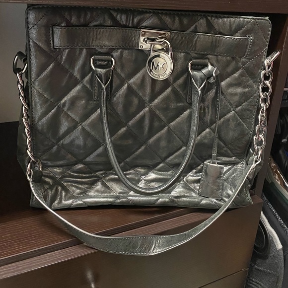 Michael Kors Hamilton Handbag - Picture 1 of 3